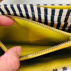 Anthropologie Holding Horse.